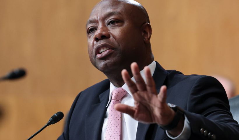 WASHINGTON, DC - SEPTEMBER 14: U.S. Senator Tim Scott (R-SC) speaks before a Senate Banking, Housing, and Urban Affairs Committee oversight hearing on the SEC on September 14, 2021 in Washington, DC. (Photo by Evelyn Hockstein-Pool/Getty Images)