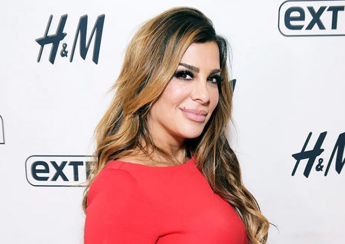 Siggy Flicker visits 'Extra' at H&M Times Square on October 3, 2017 in New York City. J. Kempin/Getty Images
