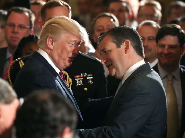 WASHINGTON, DC - JUNE 05: U.S. President Donald Trump (L) talks with Sen. Ted Cruz (R-TX) during an event regarding the modernization the nation's air traffic control system, in the East Room at the White House on June 5, 2017 in Washington, DC. President Trump signed a letter of principal that would privatize the air traffic control functions of the Federal Aviation Administration. (Photo by Mark Wilson/Getty Images)