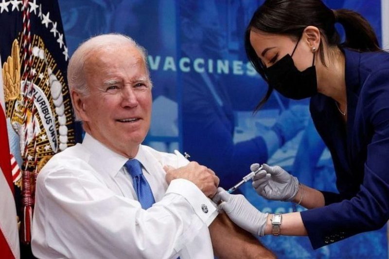 US President Joe Biden receives his updated COVID-19 vaccine and deliver remarks in the South Court Auditorium at the White House in Washington on October 25, 2022. Photo by Yuri Gripas/Abaca/Sipa USA(Sipa via AP Images)