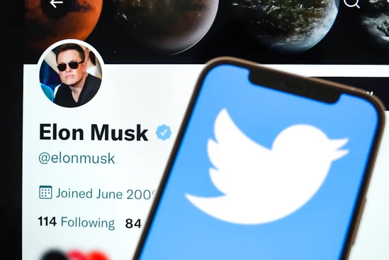 Tesla CEO Elon Musk proposes to go through with original Twitter deal