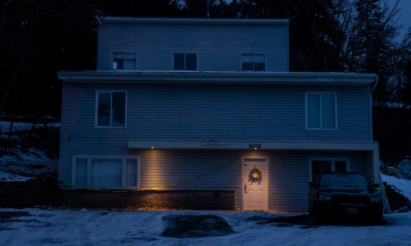 MOSCOW, ID - JANUARY 3: Lights illuminate police tape on a home where a quadruple murder took place on January 3, 2023 in Moscow, Idaho. A suspect has been arrested for the murders of the four University of Idaho students. (Photo by David Ryder/Getty Images)