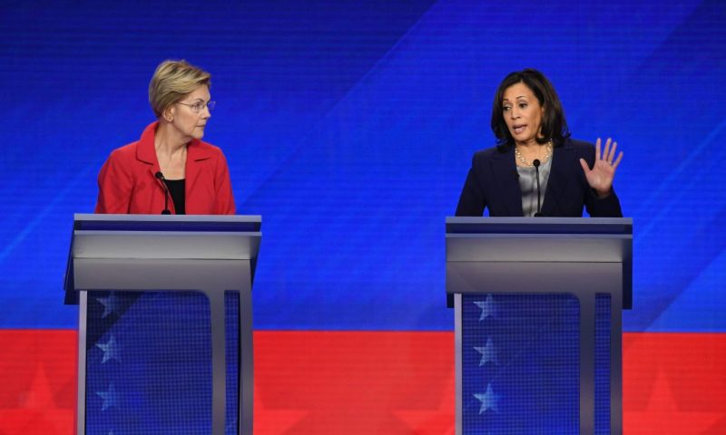 Democratic presidential hopefuls Senator of Massachusetts Elizabeth Warren (L) and Senator of California Kamala Harris (R) speak during the third Democratic primary debate of the 2020 presidential campaign season hosted by ABC News in partnership with Univision at Texas Southern University in Houston, Texas on September 12, 2019. (Photo by Robyn BECK / AFP) (Photo credit should read ROBYN BECK/AFP via Getty Images)
