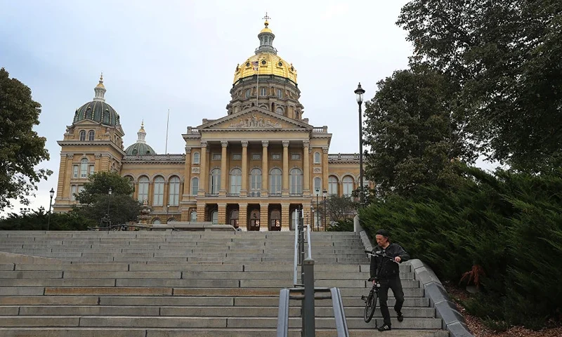 The Iowa State Capitol building is seen on October 09, 2019 in Des Moines, Iowa. (Photo by Joe Raedle/Getty Images)