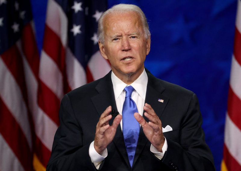 Biden’s poll ratings decline ahead of Title 42 expiration.