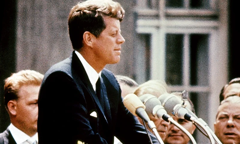 John Fitzgerald Kennedy (1917-63), pictured in the 1960s in the USA. 09 November 1960, he was the first Catholic, and the youngest person, to be elected for Democratic party the president of the USA. 22 November 1963, Kennedy was assassinated while being driven in an open car through Dallas. (Photo by Stringer -/AFP via Getty Images)