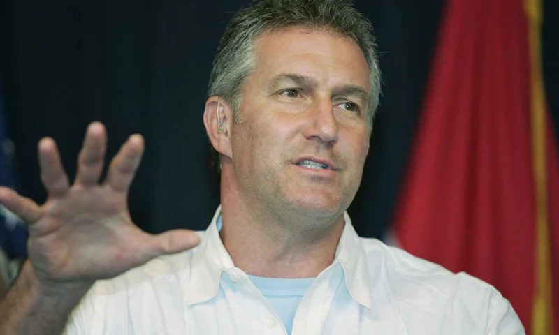 US Republican Representative from Arizona Rick Renzi, gestures as he speaks during a press conference at the fortified Green Zone in Baghdad, 01 April 2007. Renzi and a group of US Congressmen are on a visit to the war-torn country. AFP PHOTO/POOL/SABAH ARAR (Photo by Sabah ARAR / AFP) (Photo by SABAH ARAR/AFP via Getty Images)