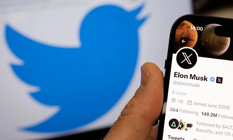 LONDON, ENGLAND - JULY 24: A photo illustration of the new Twitter logo on July 24, 2023 in London, England. Elon Musk has revealed today a new logo for Twitter, which constitutes the letter 'X' as part of a rebrand of the company. (Photo Illustration by Dan Kitwood/Getty Images)