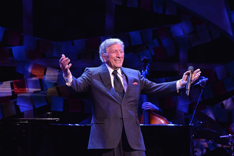 NEW YORK, NY - APRIL 02: Tony Bennett performs onstage at the SeriousFun Children's Network Gala at Cipriani 42nd Street on April 2, 2014 in New York City. (Photo by Larry Busacca/Getty Images)