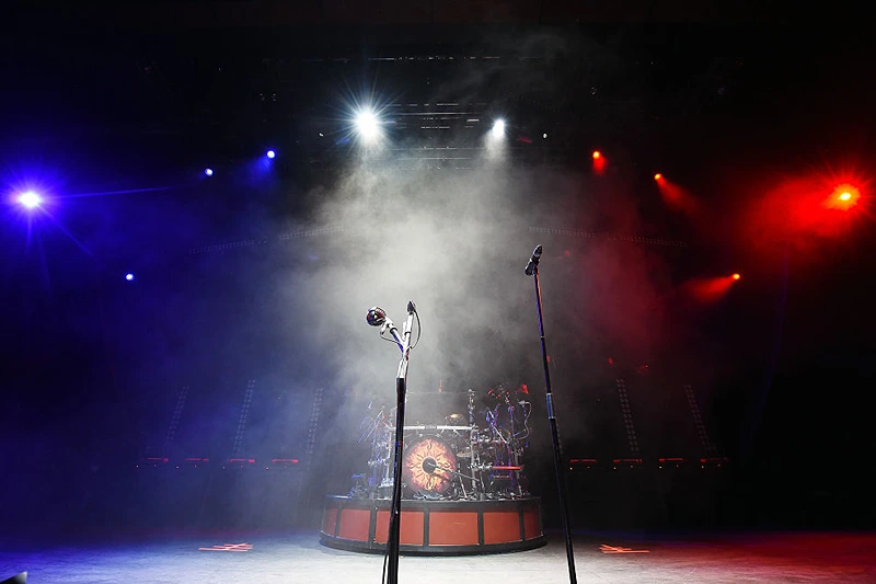 LAS VEGAS, NV - NOVEMBER 14: The band Godsmack keeps the stage lit with the blue, white and red colors of the French flag in a show of solidarity with France before the group's show at The Pearl concert theater at Palms Casino Resort on November 14, 2015 in Las Vegas, Nevada. The Islamic State claimed responsibility for attacks in Paris on Friday that killed 129 people. (Photo by Ethan Miller/Getty Images)