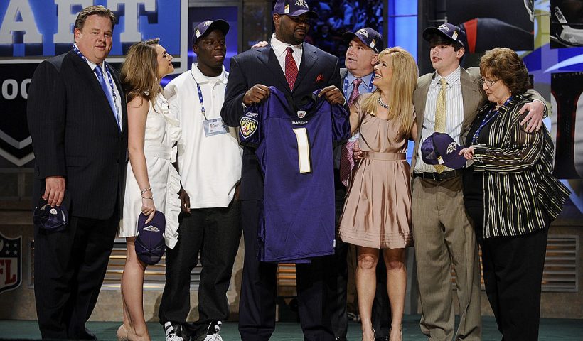 NEW YORK - APRIL 25: Baltimore Ravens #23 draft pick Michael Oher poses for a photograph with his family at Radio City Music Hall for the 2009 NFL Draft on April 25, 2009 in New York City (Photo by Jeff Zelevansky/Getty Images)