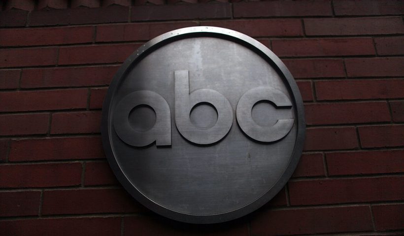 NEW YORK - FEBRUARY 24: The ABC logo is viewed outside of ABC headquarters February 24, 2010 in New York, New York. ABC has announced that the television news division plans to cut 20-25 percent of its workforce, or between 300-400 people, through buyouts or layoffs. The news division plans to use more contractors and freelancers to make up for the loss of fulltime employees. (Photo by Spencer Platt/Getty Images)