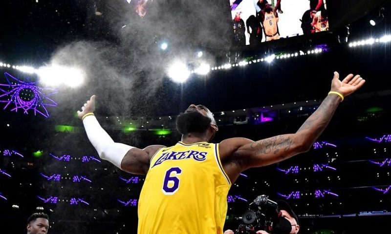 Los Angeles Lakers forward LeBron James (6) tosses up powder before playing against the Minnesota Timberwolves at Crypto.com Arena. Mandatory Credit: Gary A. Vasquez-USA TODAY Sports/File photo