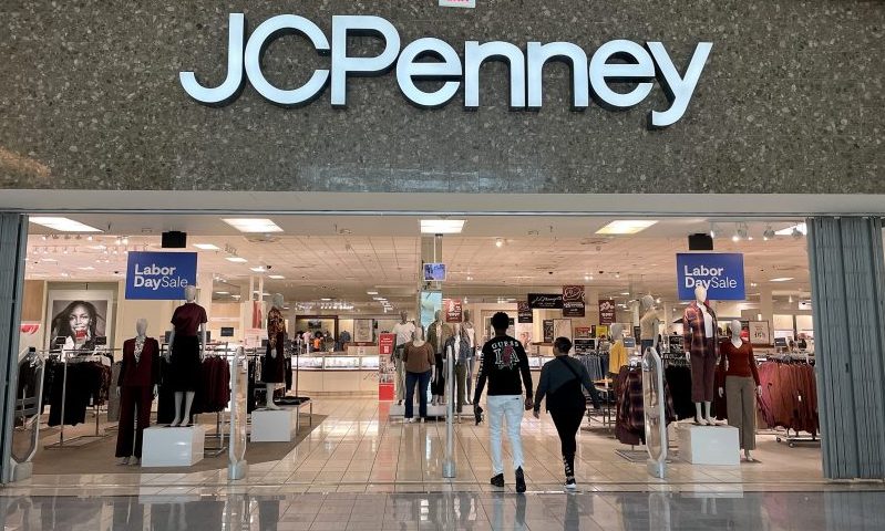 SAN BRUNO, CALIFORNIA - SEPTEMBER 01: Customers enter a JCPenney store at The Shops at Tanforan on September 01, 2023 in San Bruno, California. Retailer JCPenney announced plans to invest over $1 billion to revamp its struggling 121-year-old department store chain by remodeling stores and its online shopping website and app. (Photo by Justin Sullivan/Getty Images)