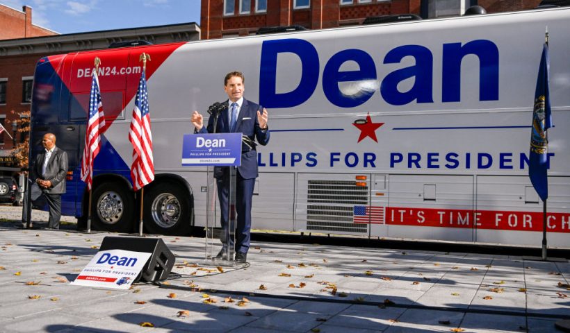 CONCORD, NEW HAMPSHIRE - OCTOBER 27: U.S. Rep. Dean Phillips (D-MN)(R) holds a rally outside of the N.H. Statehouse after handing over his declaration of candidacy form for President to the New Hampshire Secretary of State David Scanlan, on October 27, 2023 in Concord, New Hampshire. While touting the accomplishments of President Biden, Rep. Phillips believes that new democratic leadership is needed and has joined the 2024 presidential race. (Photo by Gaelen Morse/Getty Images)