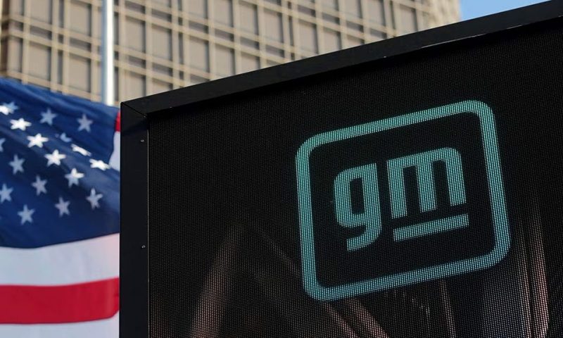 The new GM logo is seen on the facade of the General Motors headquarters in Detroit, Michigan, U.S., March 16, 2021. Picture taken March 16, 2021. REUTERS/Rebecca Cook/File Photo