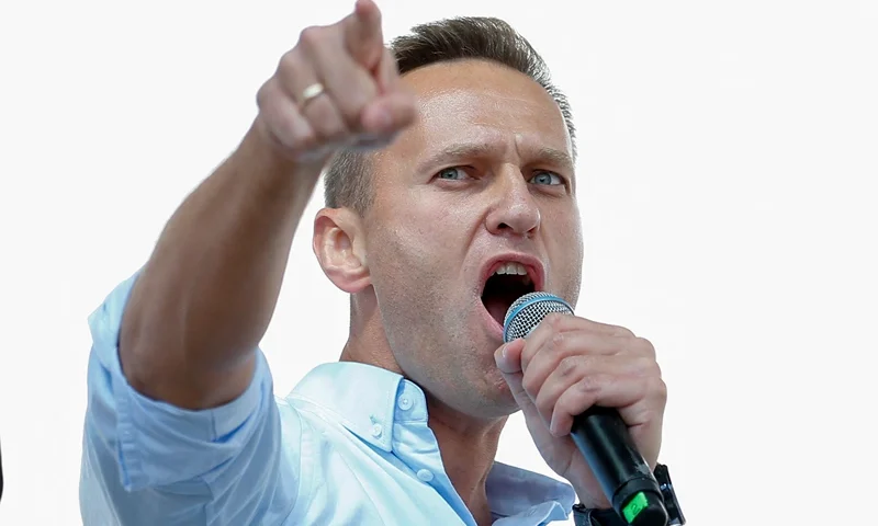 Russian opposition leader Alexei Navalny addresses demonstrators during a rally to support opposition and independent candidates after authorities refused to register them for September elections to the Moscow City Duma, Moscow, July 20, 2019. (Photo by Maxim ZMEYEV / AFP) (Photo by MAXIM ZMEYEV/AFP via Getty Images)