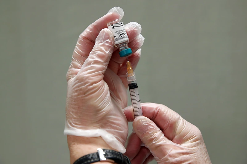 AUCKLAND, NEW ZEALAND - SEPTEMBER 10: A measles vaccine is prepared on September 10, 2019 in Auckland, New Zealand. The New Zealand health ministry confirmed 1,051 people have were affected between 1 January and 5 September, 2019. The bulk of cases have been in Auckland in Auckland as health authorities and the Prime Minister implore people to ensure they are vaccinated against the disease. (Photo by Fiona Goodall/Getty Images)
