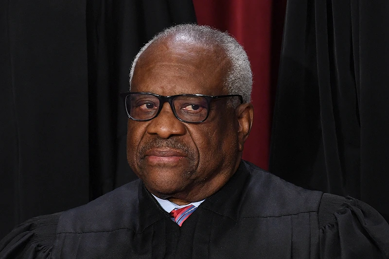 Senate Dems Demand That Justice Clarence Thomas Recuse Himself From Trump Case