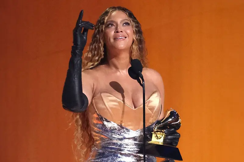 Beyonce accepts the award for Best Dance/Electronic Music Album for "Renaissance" during the 65th Annual Grammy Awards in Los Angeles, California, U.S., February 5, 2023. REUTERS/Mario Anzuoni/File Photo