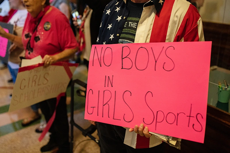 Ohio legislators override DeWine’s veto, ban trans medical treatment and trans athletes