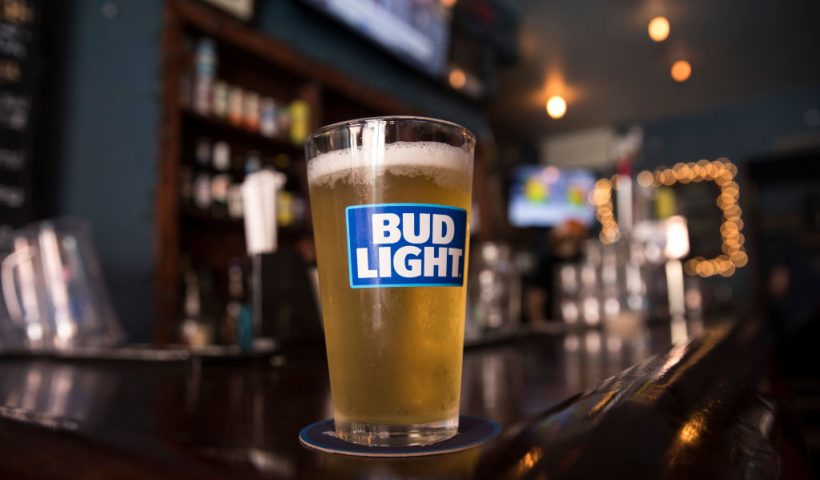 NEW YORK, NY - JULY 26: In this photo illustration, a glass of Bud Light sits on a bar, July 26, 2018 in New York City. Anheuser-Busch InBev, the brewer behind Budweiser and Bud Light, said on Thursday that U.S. revenues fell 3.1% in the second quarter. American consumers continue to shift away from domestic lagers and toward crafts beers and wine and spirits. (Photo by Drew Angerer/Getty Images)