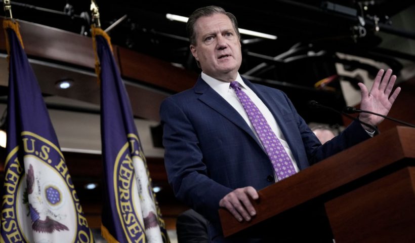 WASHINGTON, DC - AUGUST 12: Ranking member of the House Intelligence Committee Rep. Mike Turner (R-OH) speaks during a news conference with members of the House Intelligence Committee at the U.S. Capitol August 12, 2022 in Washington, DC. The lawmakers addressed the FBI's recent search of former President Donald Trump's Mar-a-Lago residence. (Photo by Drew Angerer/Getty Images)