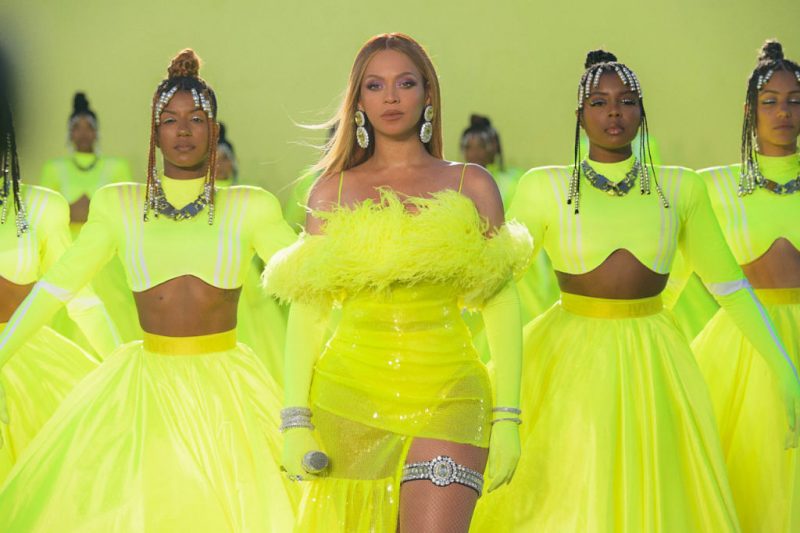 Beyoncé’s Historic Achievement: First Black Woman on Billboard’s Country Chart