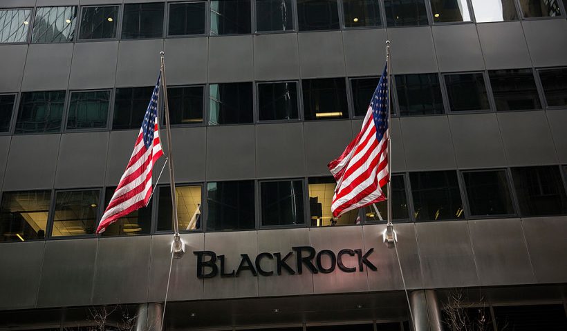 NEW YORK, NY - JANUARY 16: Flags fly above the entrance of the BlackRock offices on January 16, 2014 in New York City. Blackrock posted a 22 percent increase in the most recent quarterly profits announcement. (Photo by Andrew Burton/Getty Images)