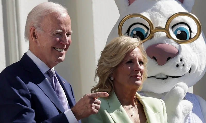 White House Easter Egg Roll WASHINGTON, DC - APRIL 10: U.S. President Joe Biden and first lady Jill Biden attend the annual Easter Egg Roll on the South Lawn of the White House on April 10, 2023 in Washington, DC. The tradition dates back to 1878 when President Rutherford B. Hayes invited children to the White House for Easter and egg rolling on the lawn. (Photo by Alex Wong/Getty Images)