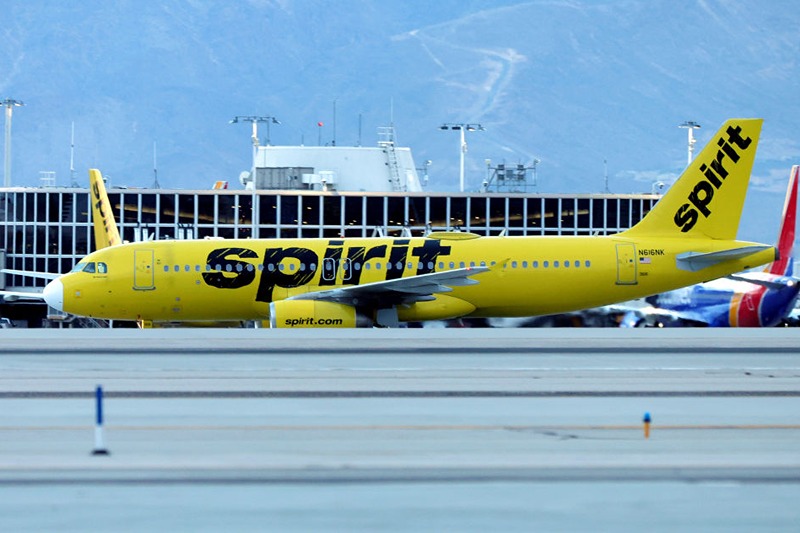 LAS VEGAS, NEVADA - FEBRUARY 04: A Spirit Airlines jet taxis at Harry Reid International Airport on February 04, 2024 in Las Vegas, Nevada. An appeals court said on February 2 that it would hear an appeal in June to overturn a judge's ruling that blocked a USD 3.8 billion merger of Spirit Airlines and JetBlue. (Photo by Ethan Miller/Getty Images)