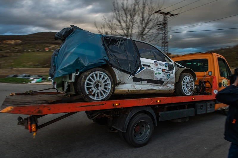 HUNGARY-ACCIDENT-AUTO-RALLY
The accidented car is taken away from the road near the crash site where a vehicle taking part in the Esztergom Nyerges Rally veered off from the road on March 24, 2024, near Bajot, 55kms away from Budapest. Four people were killed and several others injured when a vehicle competing in a Hungarian rally on March 24 afternoon skidded off the road and crashed into spectators, authorities said. According to a police statement, a vehicle taking part in the Esztergom Nyerges Rally in northern Hungary, for reasons yet unclear, veered off the road and crashed into spectators. (Photo by FERENC ISZA / AFP) (Photo by FERENC ISZA/AFP via Getty Images)