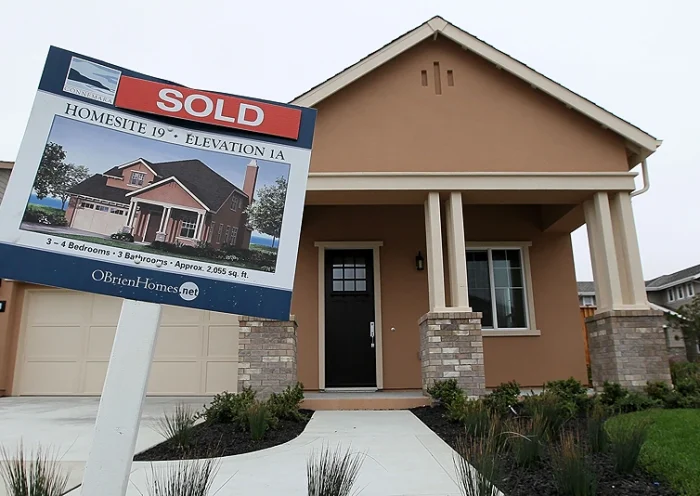 PACIFICA, CA - APRIL 23: A sold sign is posted in front of a new home in a housing development April 23, 2010 in Pacifica, California. Sales of new homes surged nearly 27 percent in March, the largest single-month increase in 47 years. (Photo by Justin Sullivan/Getty Images)
