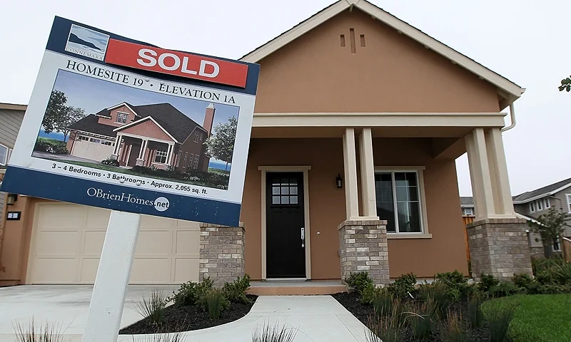 PACIFICA, CA - APRIL 23: A sold sign is posted in front of a new home in a housing development April 23, 2010 in Pacifica, California. Sales of new homes surged nearly 27 percent in March, the largest single-month increase in 47 years. (Photo by Justin Sullivan/Getty Images)