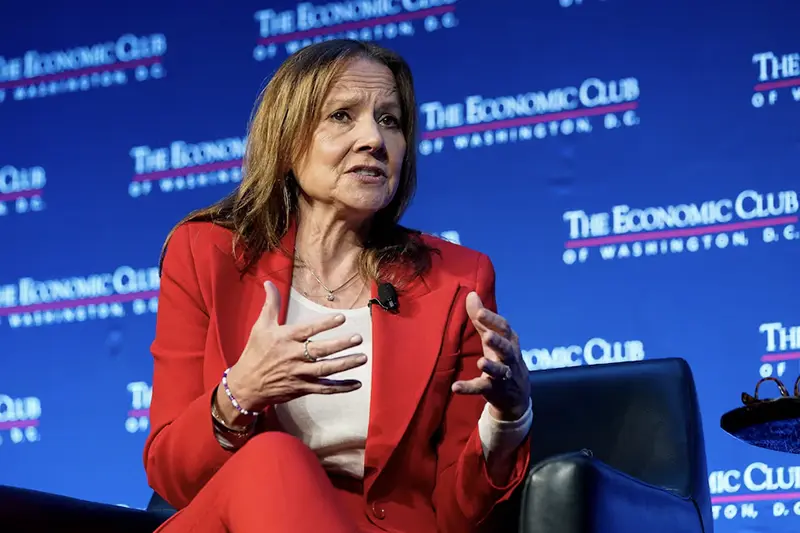 General Motors chair and chief executive officer Mary Barra participates in an Economic Club of Washington discussion in Washington, U.S., December 13, 2023. REUTERS/Elizabeth Frantz/File Photo