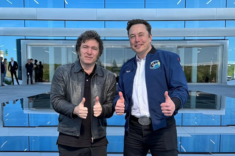 Argentinian President Javier Milei Meets Elon Musk In Austin
AUSTIN, TEXAS - APRIL 12: (EDITOR'S NOTE: This Handout image was provided by a third-party organization and may not adhere to Getty Images' editorial policy) President of Argentina Javier Milei (L) poses for a picture next to TESLA's Co-founder and Director Elon Musk (R) at Gigafactory Texas on April 12, 2024 in Austin, Texas. (Photo by Presidencia de la Nación Argentina/Handout/Getty Images)