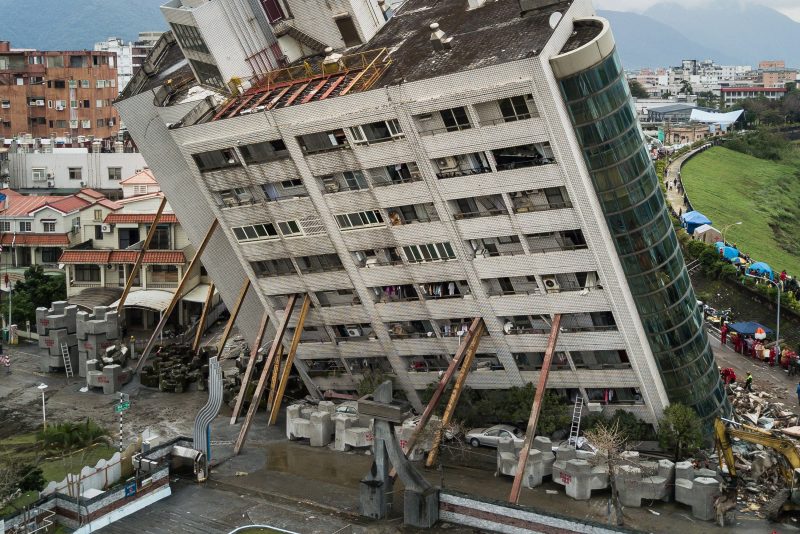 Aftershocks Rattle Taiwan Tourist City After Powerful Quake
A damaged building is seen after an earthquake struck on February 8, 2018 in Hualien, Taiwan. The 6.4 magnitude earthquake hit late Tuesday night. According to reports, six people have been killed with hundreds injured. Almost 100 weaker earthquakes were dectected along Taiwan's east coast in the last week. (Photo by Billy H.C. Kwok/Getty Images)