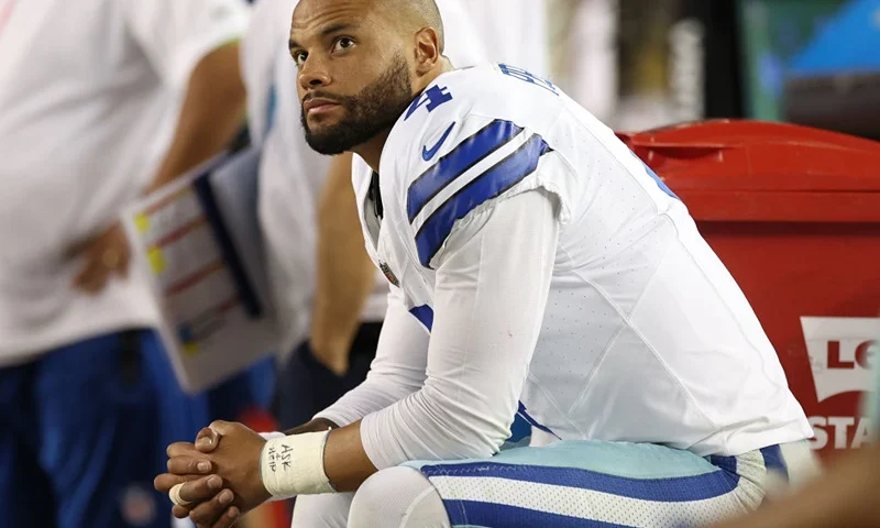 SANTA CLARA, CALIFORNIA - OCTOBER 08: Dak Prescott #4 of the Dallas Cowboys reacts on the bench during the fourth quarter against the San Francisco 49ers at Levi's Stadium on October 08, 2023 in Santa Clara, California. (Photo by Ezra Shaw/Getty Images)